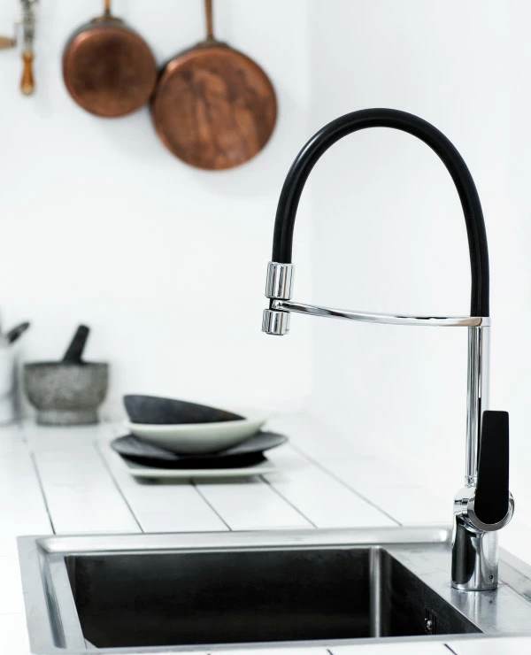 Damixa Slate Pro Kjøkkenarmatur, Krom/sort - Bilde 2